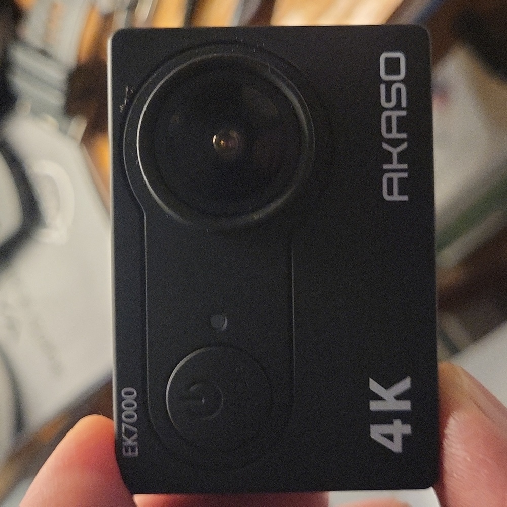 EK7000 4K action camera
